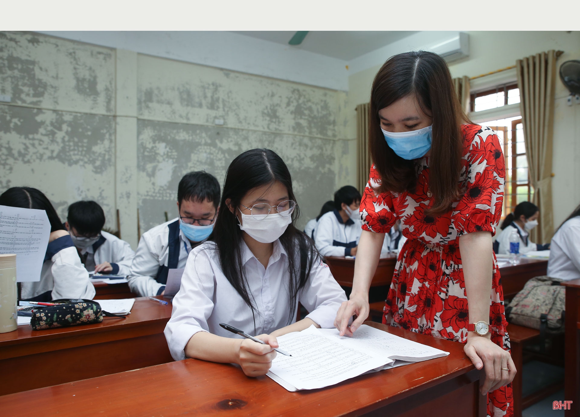 Hành trình chinh phục giấc mơ du học Mỹ của 2 nữ sinh Hà Tĩnh