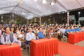 Đêm hội trăng rằm ấm áp cho con em người lao động Formosa Hà Tĩnh