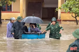 Mưa lớn gây ngập lụt cục bộ tại khu vực phía nam Hà Tĩnh
