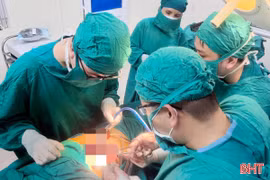 Thuốc lá gây thêm gánh nặng cho xương khớp