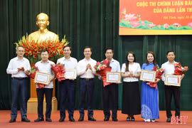 Tập trung lãnh đạo, chỉ đạo, quyết tâm hoàn thành cao nhất các mục tiêu năm 2026