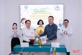 Triển khai chương trình thiện nguyện “Mắt sáng học đường" và "Mắt sáng cho người cao tuổi”