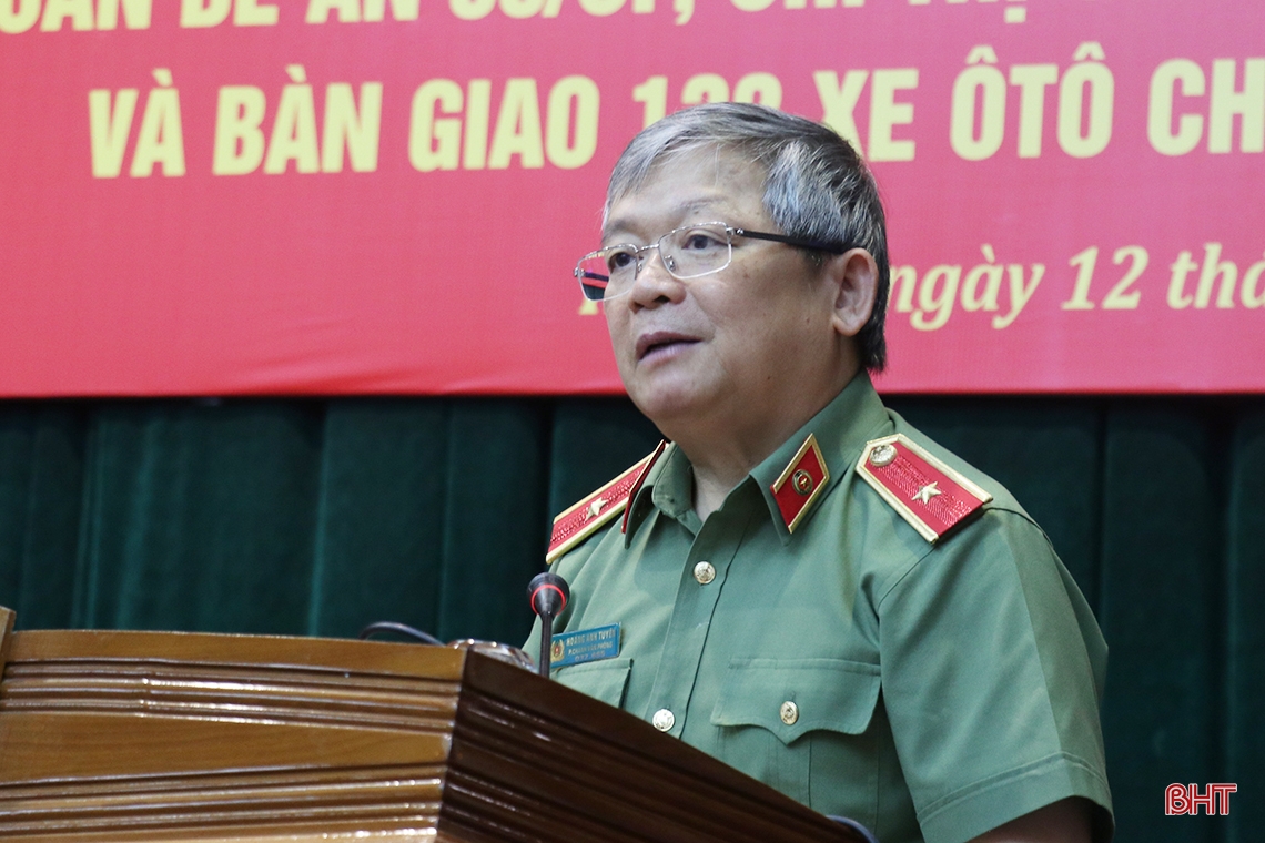 Hà Tĩnh được Bộ trưởng Bộ Công an gửi thư khen về hoàn thành chỉ tiêu thu nhận hồ sơ cấp CCCD