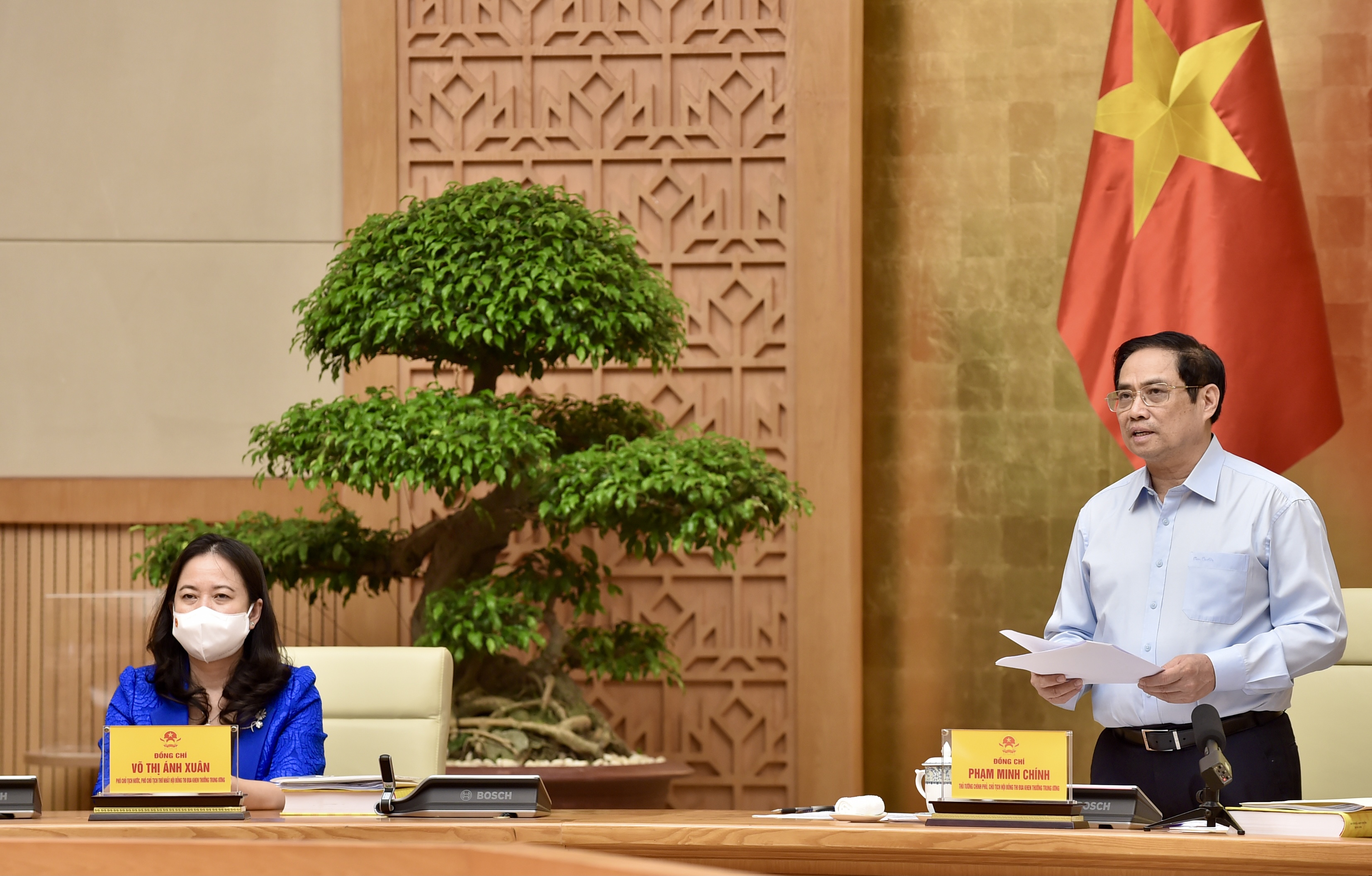 Thủ tướng phát động phong trào cả nước thi đua phòng, chống và chiến thắng dịch COVID-19