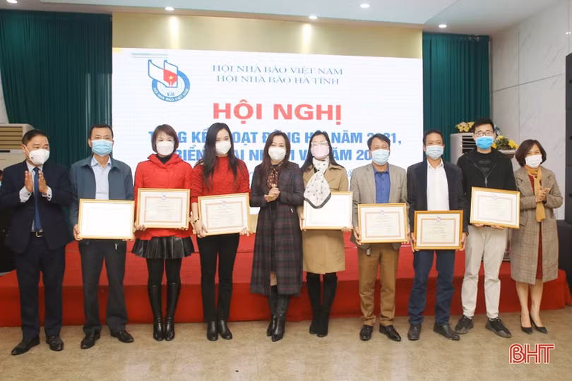 Đội ngũ hội viên Hội Nhà báo tích cực đồng hành cùng hệ thống chính trị tỉnh Hà Tĩnh