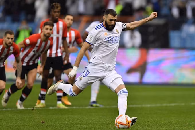 Real Madrid 2-0 Bilbao: Kền kền trắng giành Siêu Cúp Tây Ban Nha