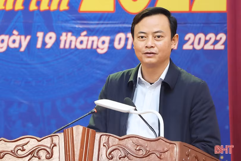 Lãnh đạo Hà Tĩnh vui “Tết Sum vầy - Xuân bình an” với người lao động