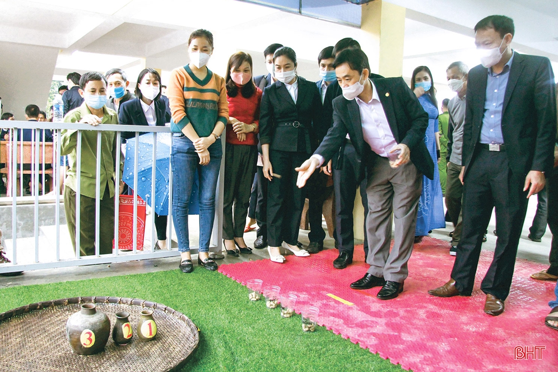 Mong bà con đồng hương Hà Tĩnh tại TP Hồ Chí Minh tiếp tục quan tâm, ủng hộ, chung tay xây dựng tỉnh nhà ngày càng phát triển