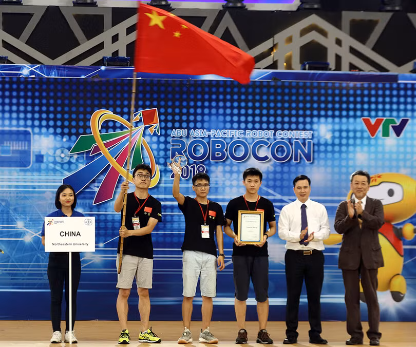 Việt Nam vô địch ABU Robocon 2018