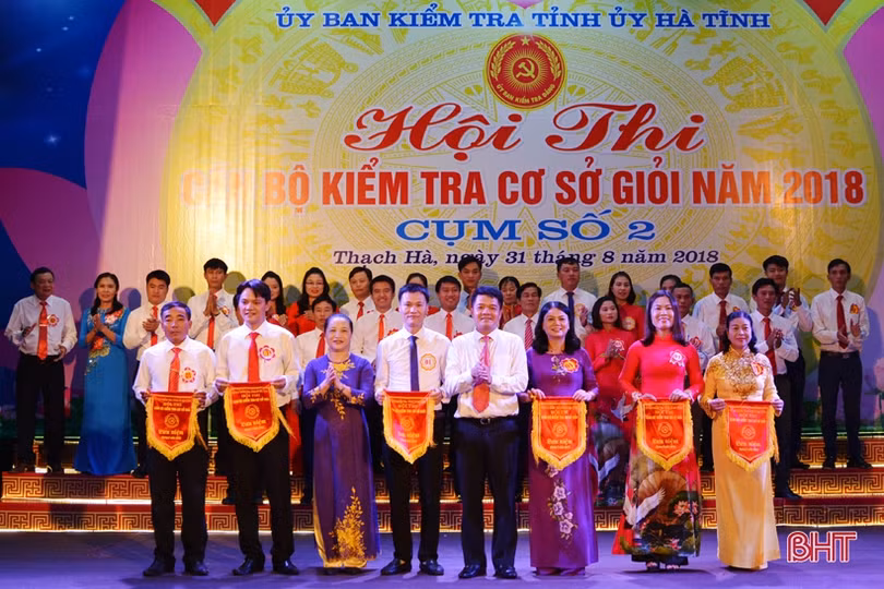 Xã Đức Long nhất cụm số 2 - Hội thi Cán bộ kiểm tra cơ sở giỏi