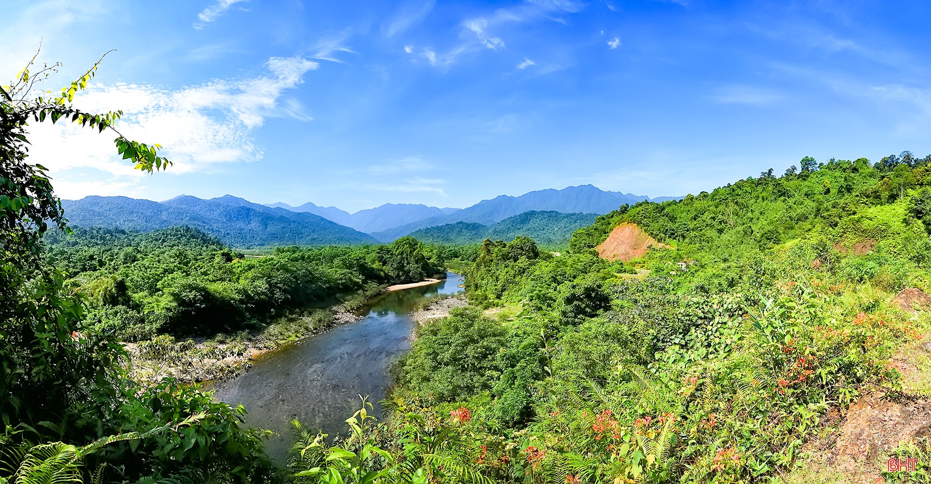 Vườn quốc gia Vũ Quang - “mỏ loài mới” tại Việt Nam, trung tâm đa dạng sinh học của Châu Á