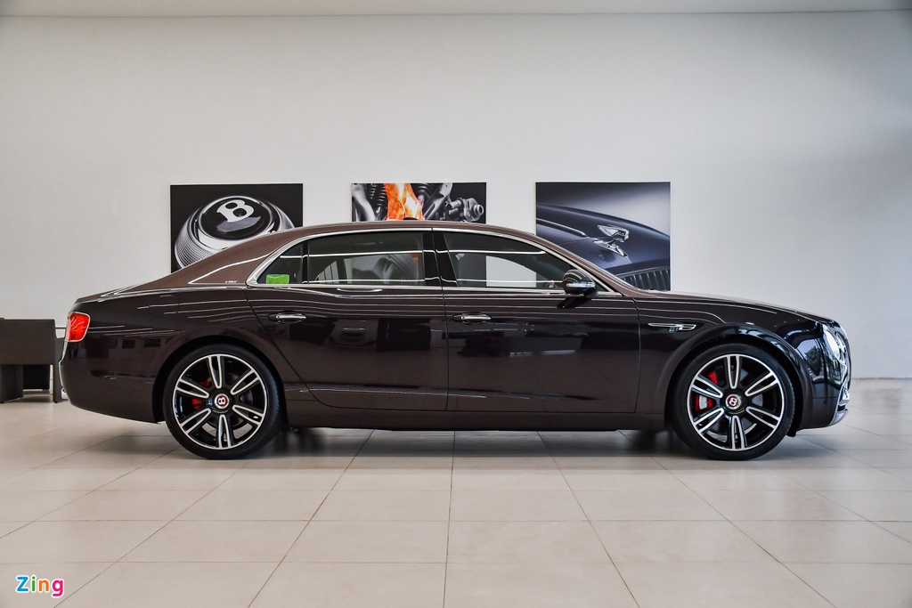 Chi tiết Bentley Flying Spur V8 S giá hơn 17,6 tỷ với màu sơn hiếm