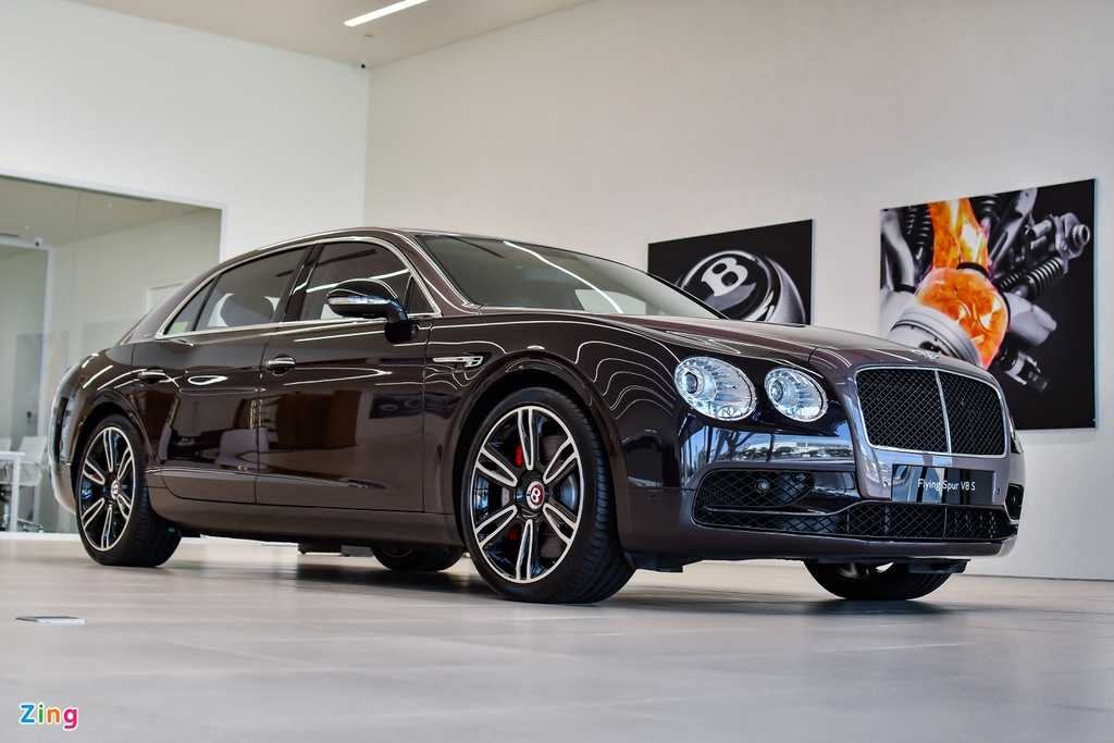Chi tiết Bentley Flying Spur V8 S giá hơn 17,6 tỷ với màu sơn hiếm
