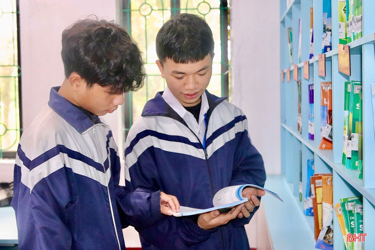 Em Trần Nguyên Anh luôn ý thức nỗ lực trong học tập.