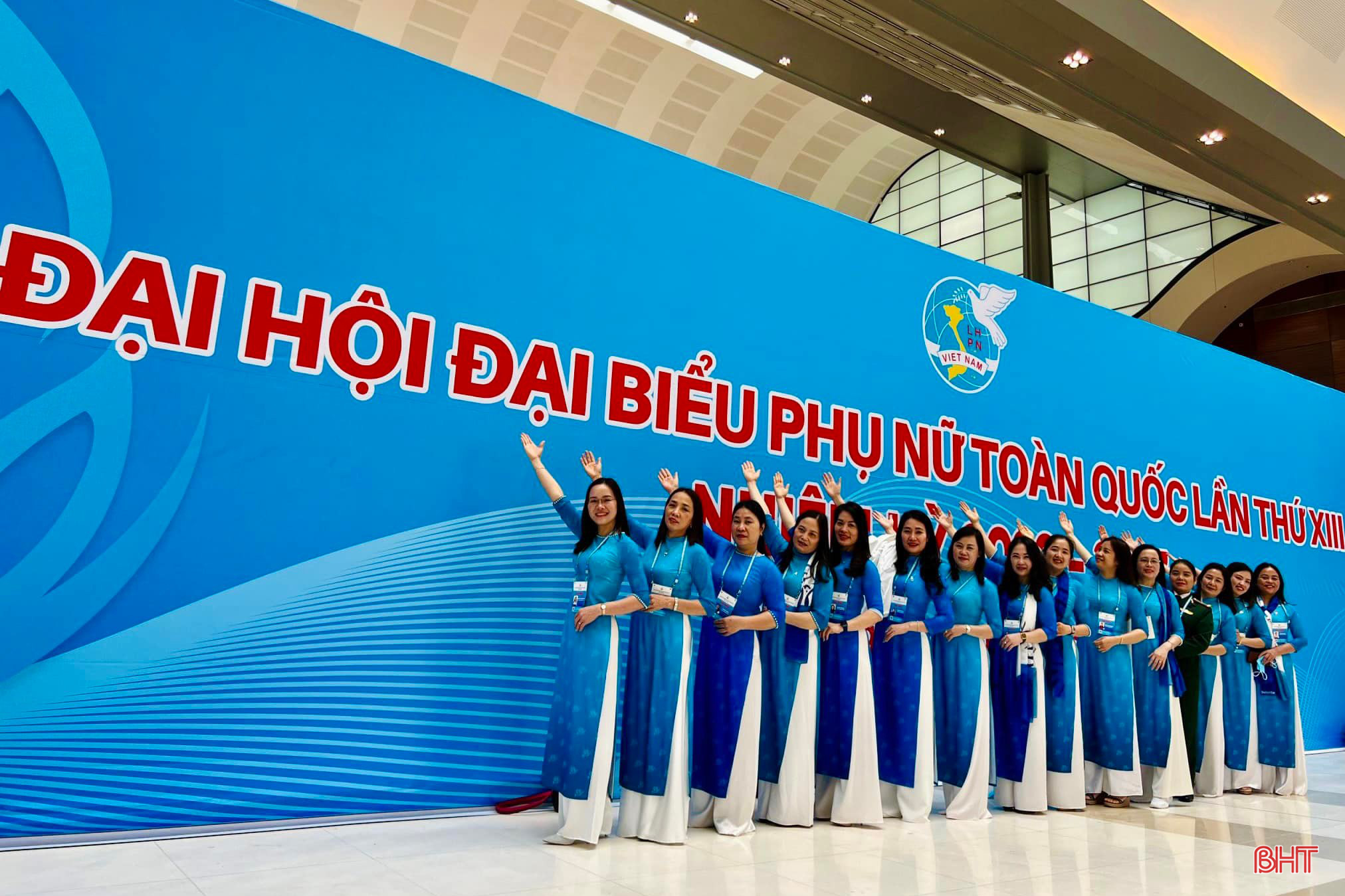 Đoàn Hà Tĩnh dự Đại hội Phụ nữ toàn quốc lần thứ XIII