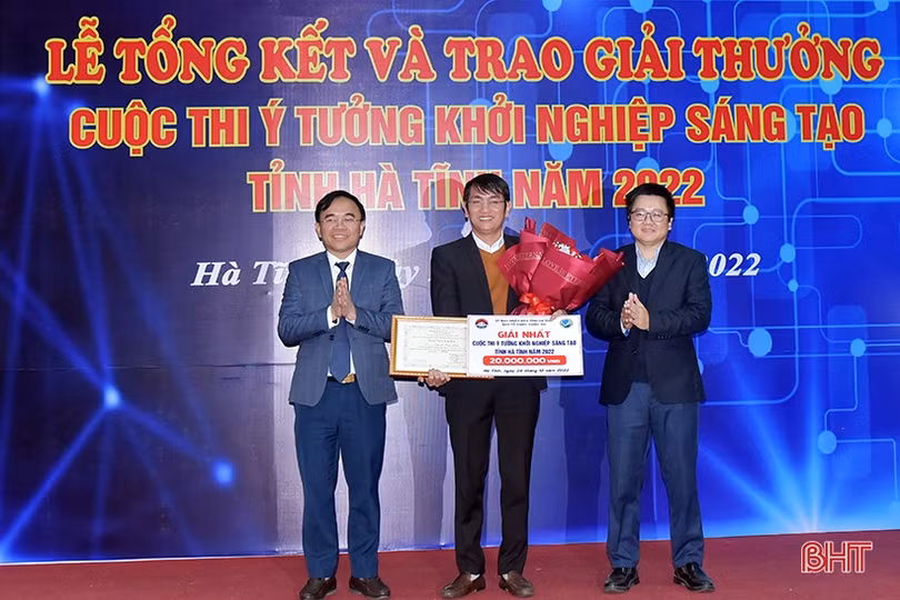 Trao giải Cuộc thi Ý tưởng khởi nghiệp sáng tạo tỉnh Hà Tĩnh 2022