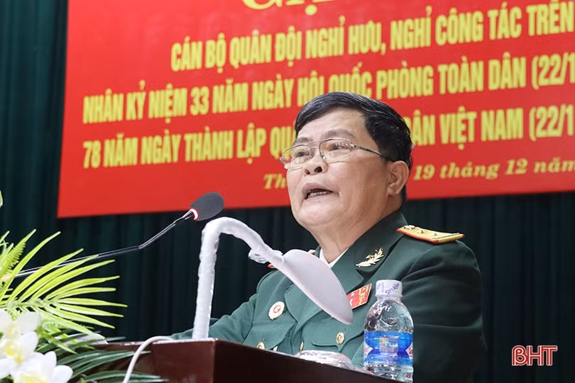 Thạch Hà gặp mặt hơn 200 cán bộ quân đội nghỉ hưu, nghỉ công tác trên địa bàn