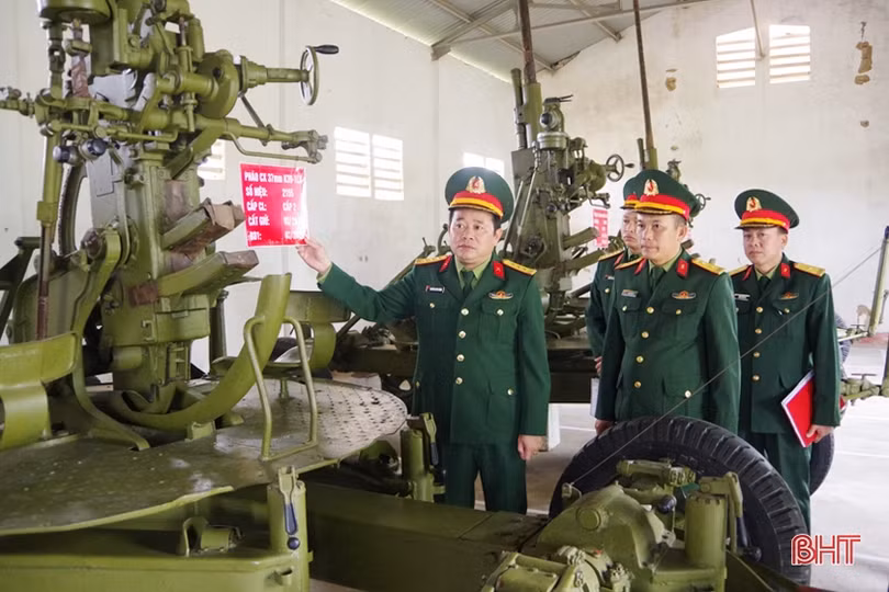Phát huy truyền thống, xây dựng LLVT Hà Tĩnh vững mạnh, đáp ứng yêu cầu nhiệm vụ trong tình hình mới