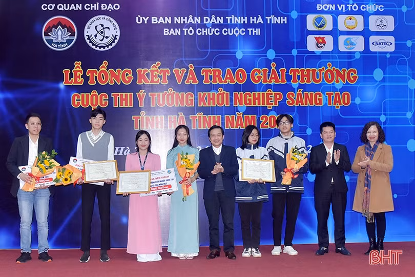 Trao giải Cuộc thi Ý tưởng khởi nghiệp sáng tạo tỉnh Hà Tĩnh 2022