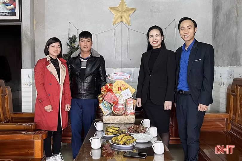 Tỉnh đoàn, Hội LHTN Hà Tĩnh chúc mừng Giáng sinh tại các địa bàn
