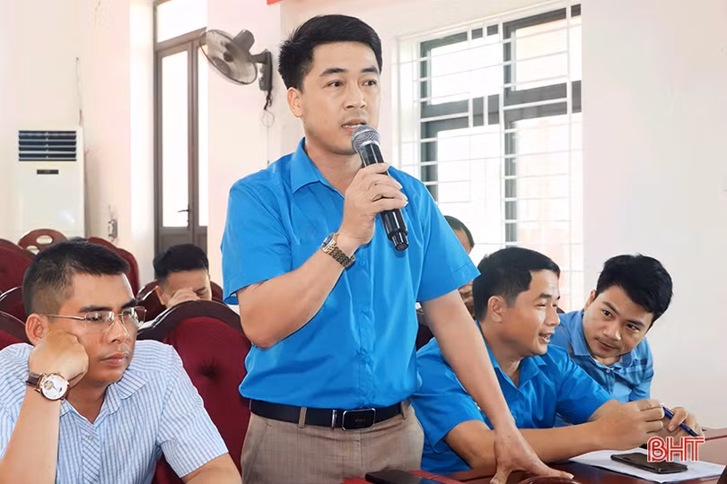 Lãnh đạo huyện Vũ Quang đối thoại với cán bộ công đoàn cơ sở