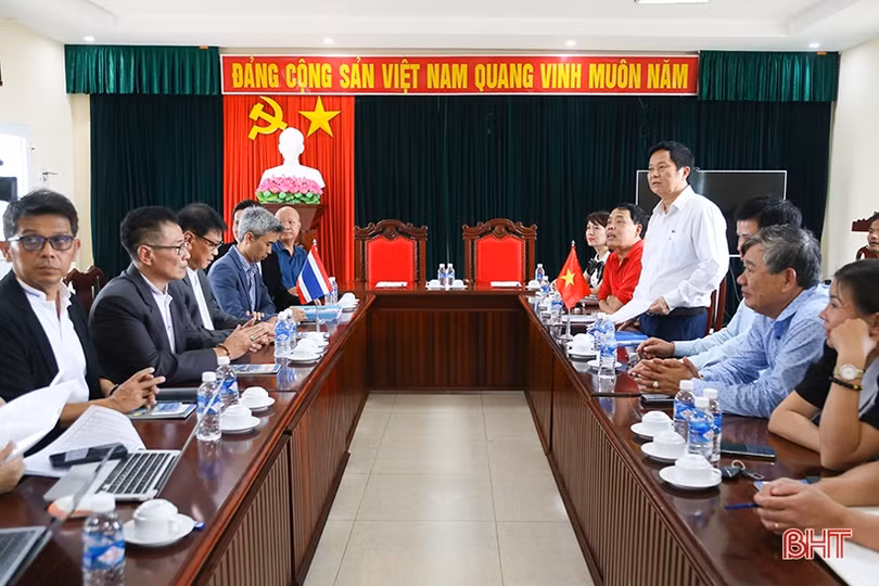 Liên minh HTX Hà Tĩnh ký kết hơp tác với Hội Hữu nghị Thái Lan - Việt Nam