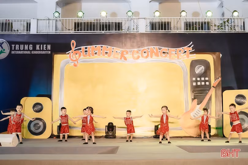 Học sinh Trường Mầm non Trung Kiên chào hè với “Summer Concert”