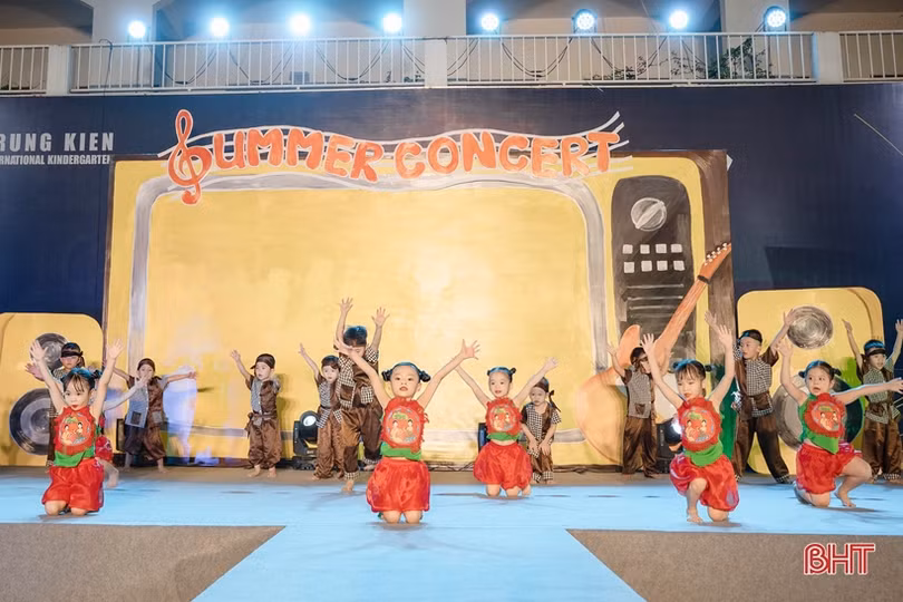 Học sinh Trường Mầm non Trung Kiên chào hè với “Summer Concert”