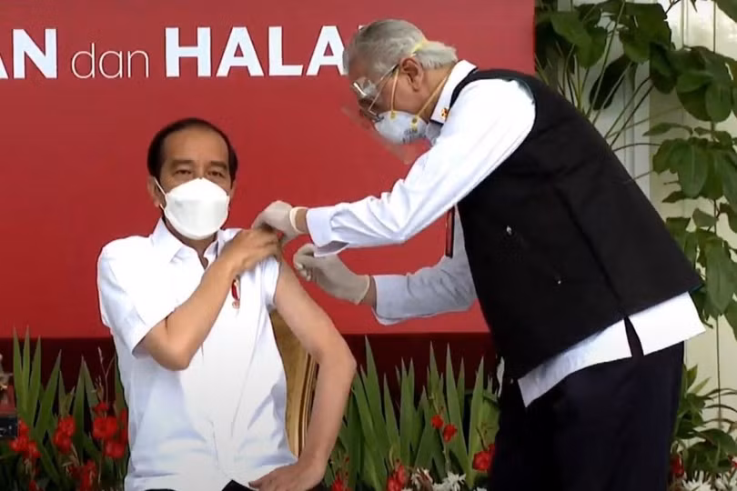 Indonesia triển khai tiêm chủng đại trà vaccine ngừa Covid-19