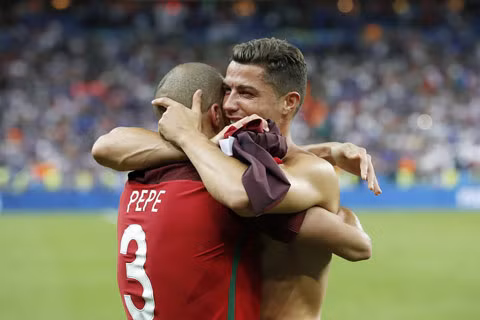 nhung hinh anh dang nho ve tran chung ket euro 2016
