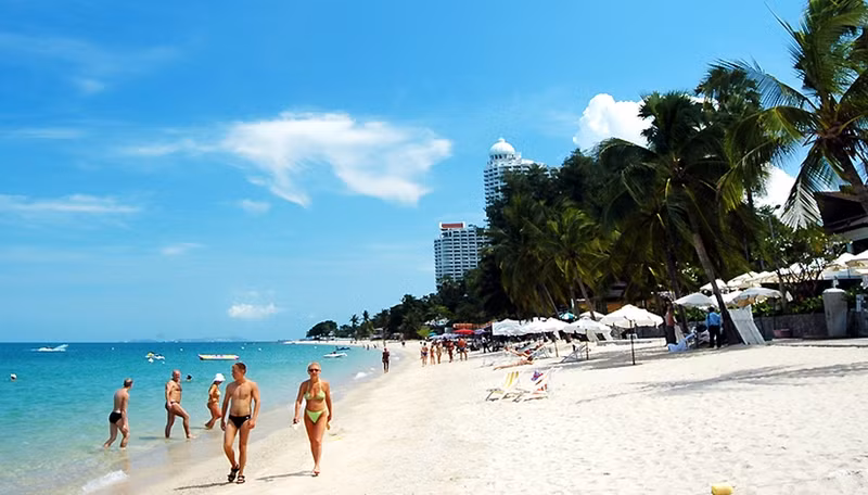 pattaya thien duong du lich xu so chua vang