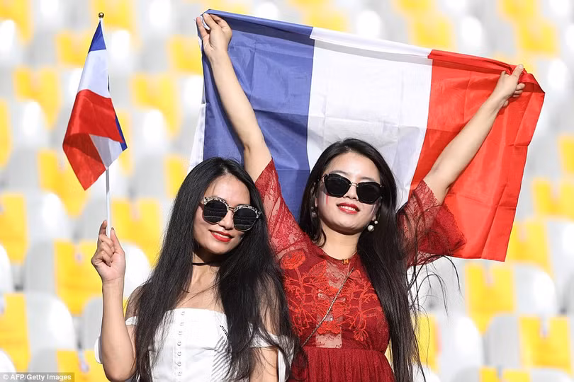 nhung bong hong thieu dot tran chung ket euro 2016
