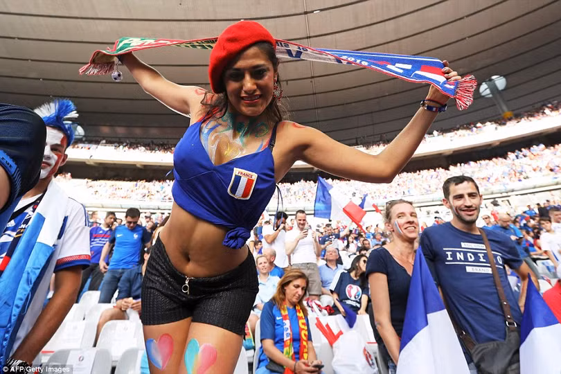 nhung bong hong thieu dot tran chung ket euro 2016