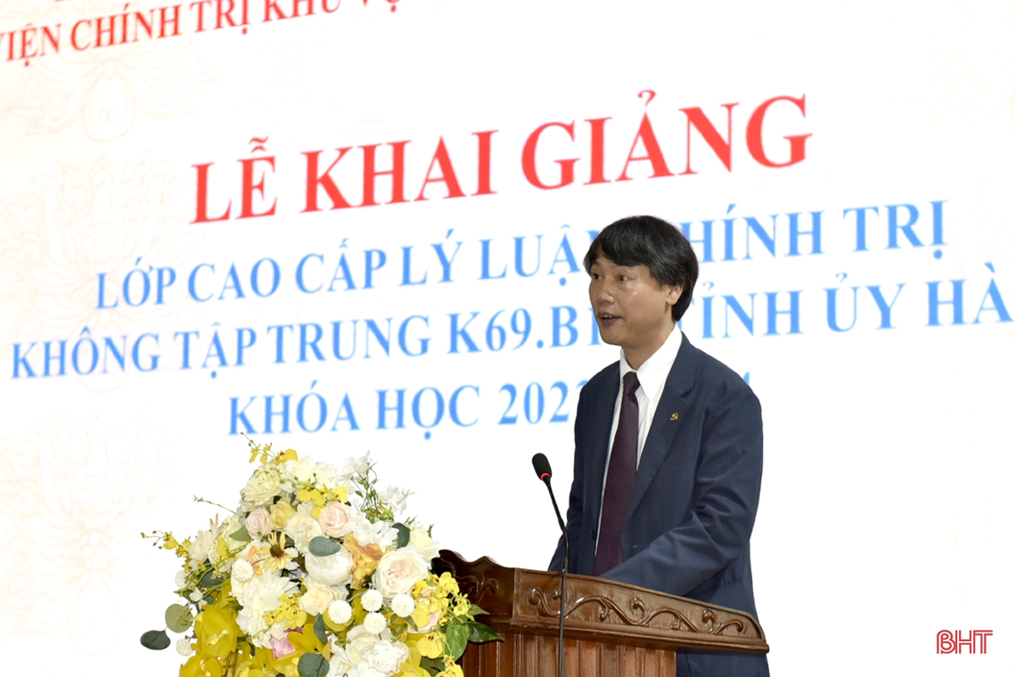 56 học viên tham gia lớp Cao cấp Lý luận chính trị, khoá 2022-2024