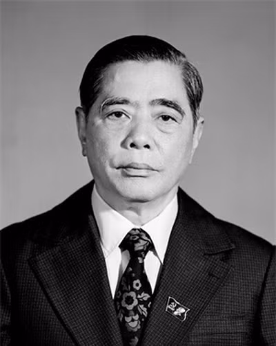 86-4435-nguyen-van-linh.jpg