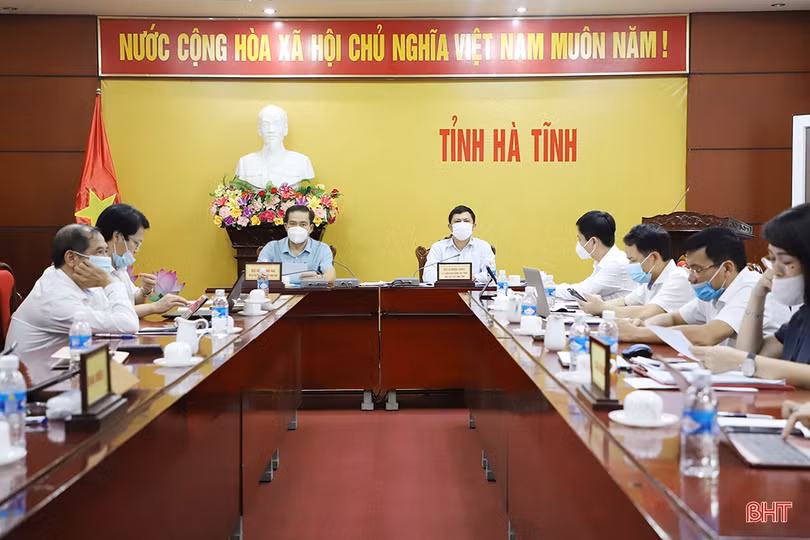 Hà Tĩnh xếp thứ 22/63 tỉnh, thành phố về chuyển đổi số cấp bộ, cấp tỉnh năm 2020