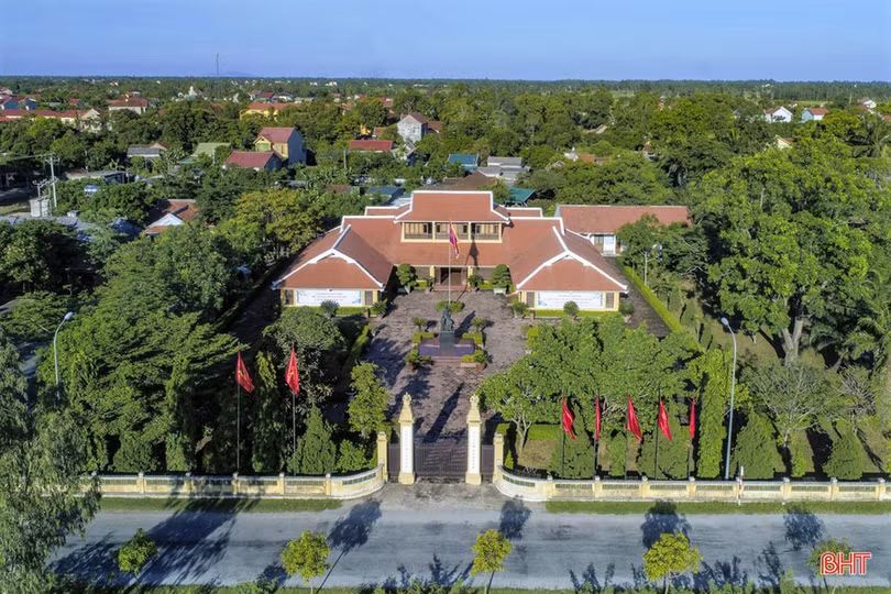 kdt-dai-thi-hao-nguyen-du-dia-chi-thu-hut-nhieu-du-khach-trong-nuoc-va-nuoc-ngoai.jpg