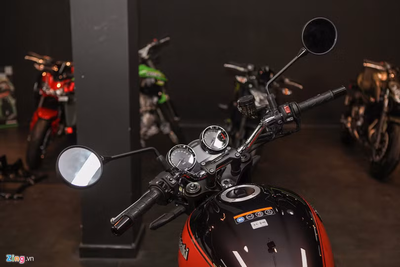 Kawasaki Z900RS 2018 - xe hoài cổ giá gần 400 triệu tại VN