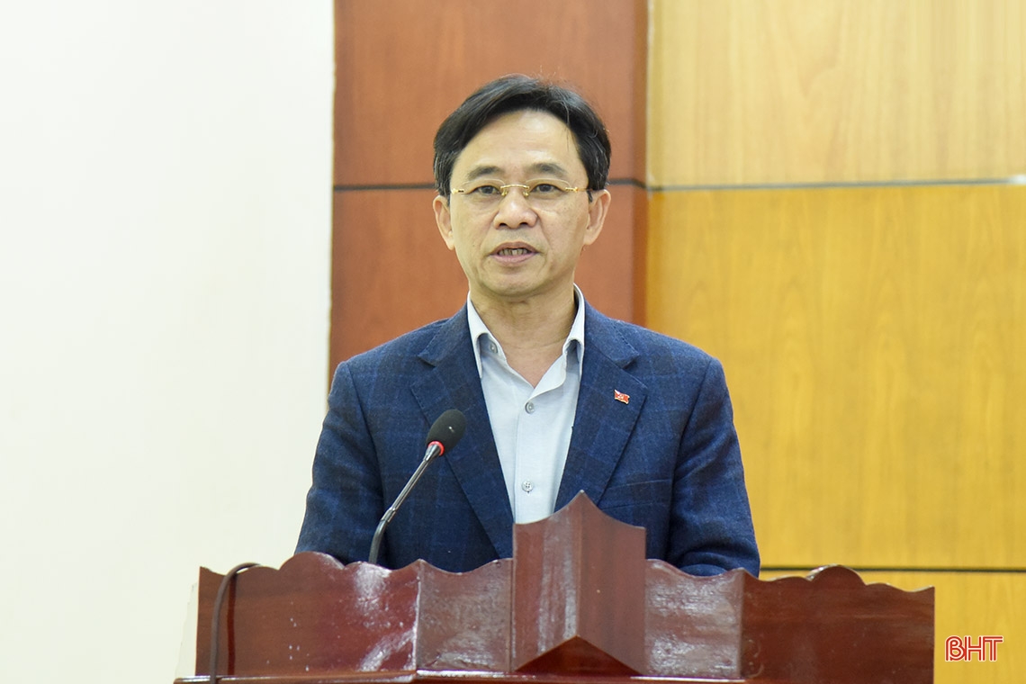 Tập trung thực hiện tốt quy chế dân chủ trong các cơ quan, doanh nghiệp