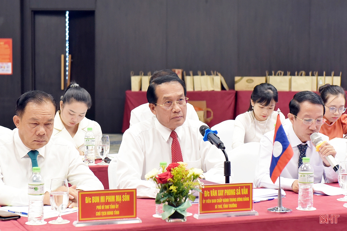 Tăng cường xúc tiến đầu tư giữa Hà Tĩnh và Khăm Muộn