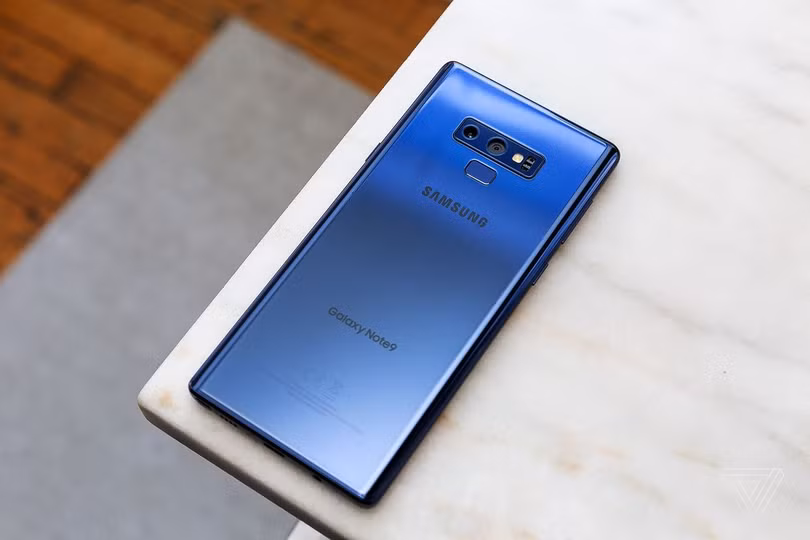 Nhiều smartphone cao cấp giảm giá hàng triệu đồng