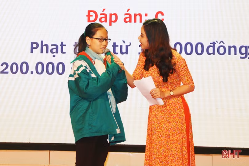 Nhiều cung bậc cảm xúc khi xem “An toàn giao thông cho trẻ em”