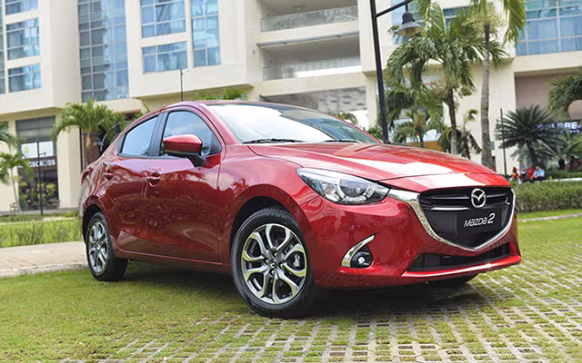 Mazda2 mới ra mắt thị trường, giá từ 509 triệu đồng