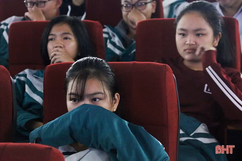 Nhiều cung bậc cảm xúc khi xem “An toàn giao thông cho trẻ em”