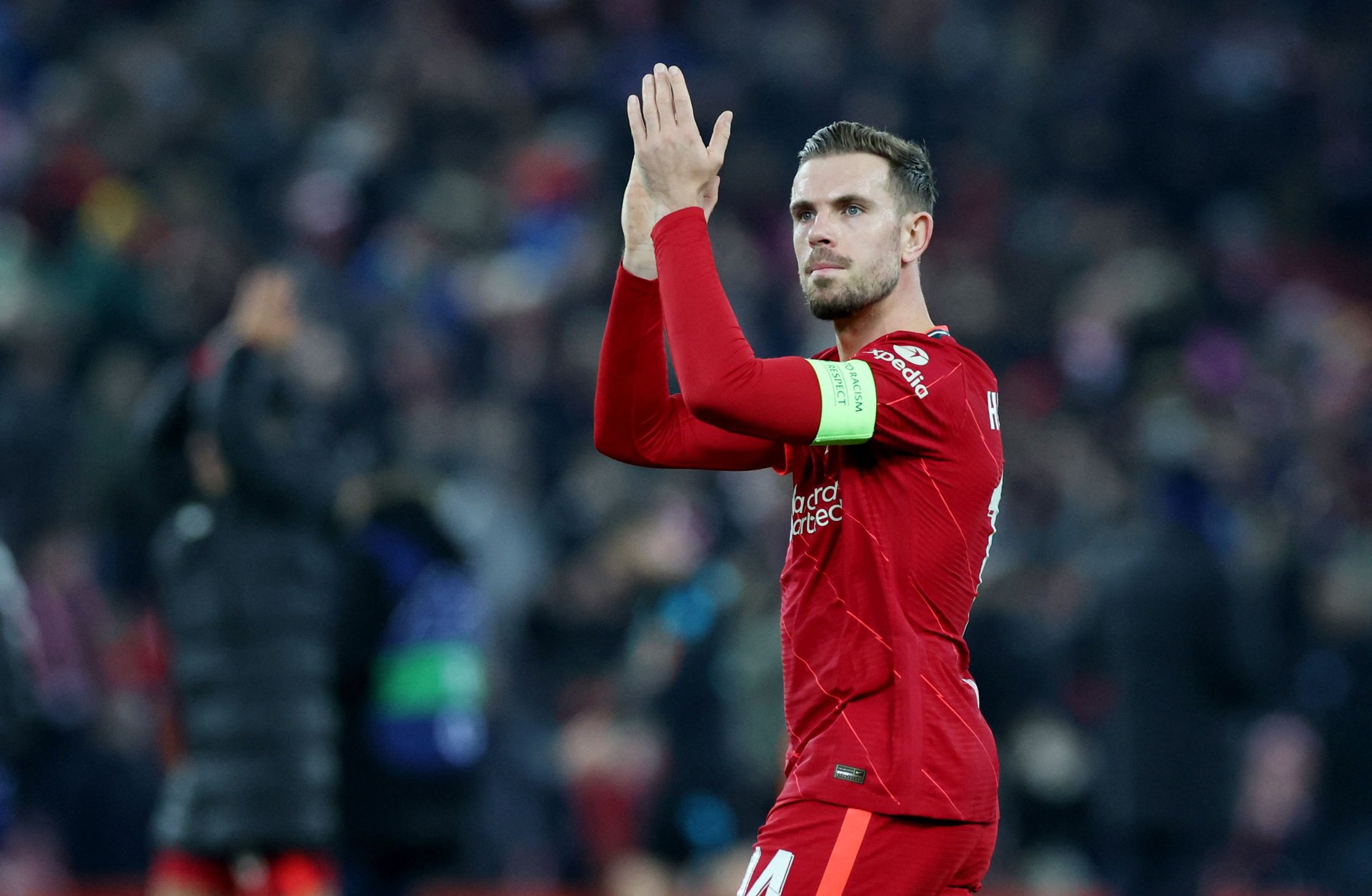 8 CLB góp mặt ở tứ kết Champions League
