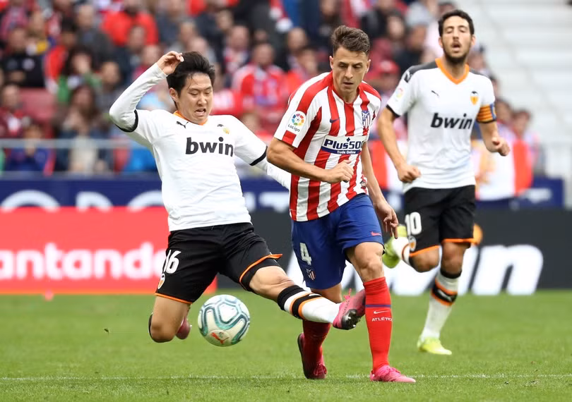 Vòng 24 La Liga: Cơ hội cho Real, thử thách cho Barca