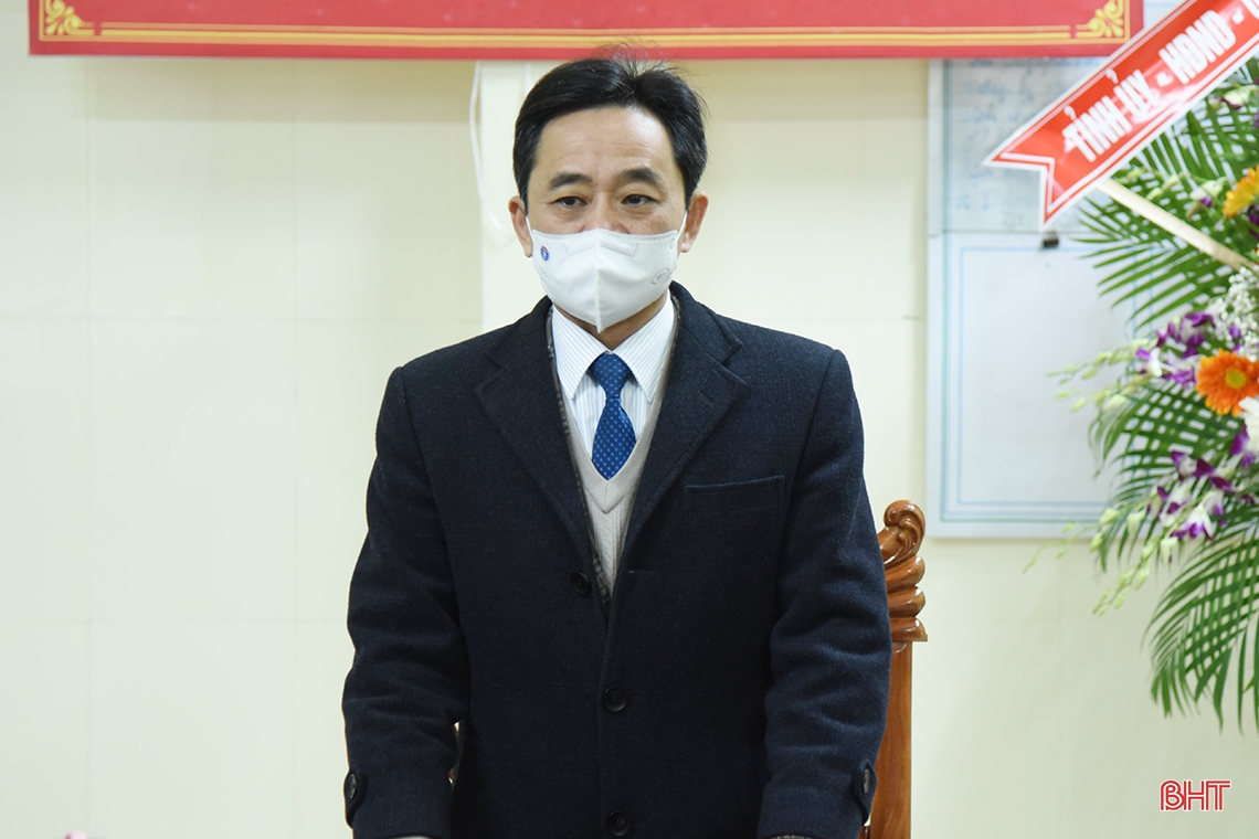 Phát huy truyền thống ngành y tế, nỗ lực hơn nữa trong chăm sóc, điều trị bệnh nhân