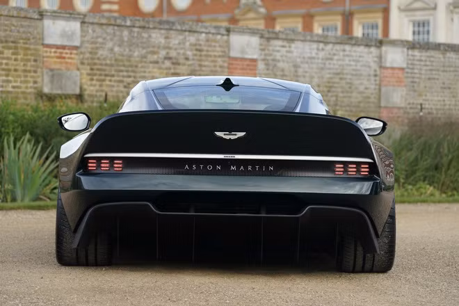 Siêu xe đặc biệt Aston Martin Victor mạnh 836 mã lực