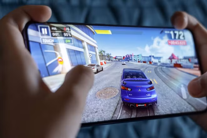 Nhiều mẫu smartphone giá tốt, đáng mua cuối tháng 8