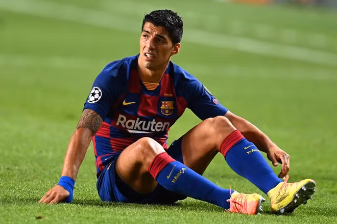 Barca mất 14 triệu euro để chia tay Suarez